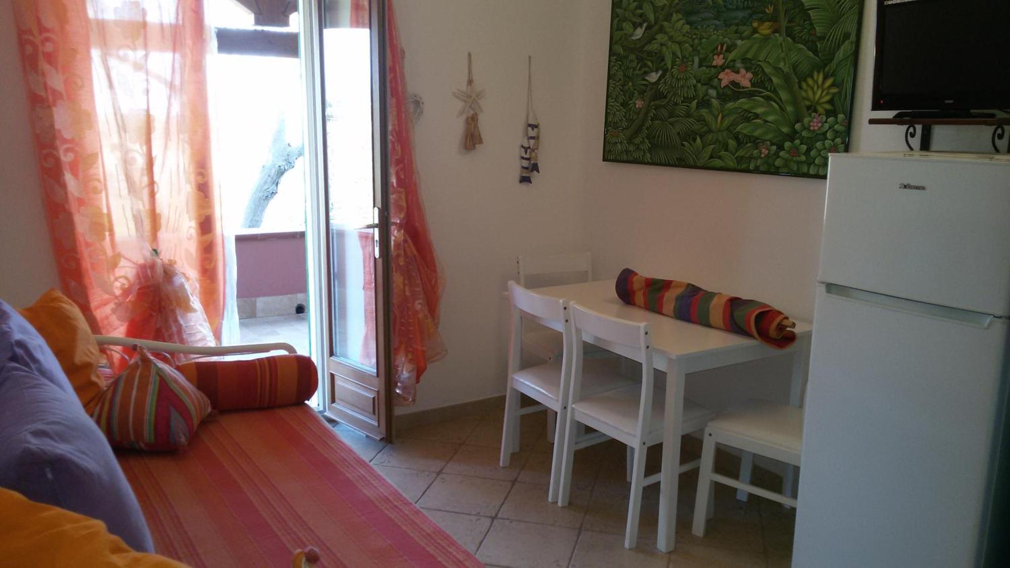 Soleesale Appartamenti E Camere Per Vacanza Pula Rum bild