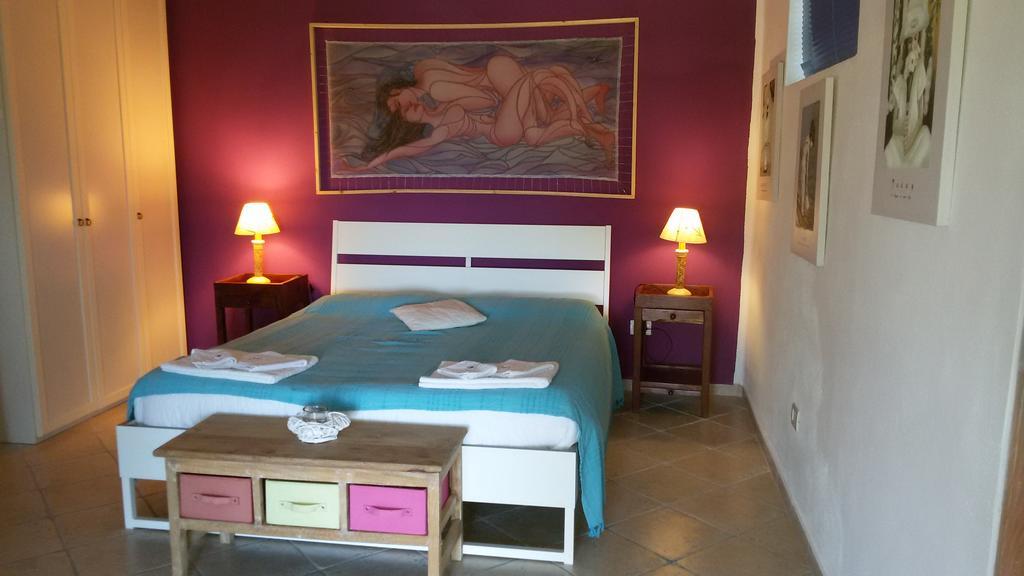 Soleesale Appartamenti E Camere Per Vacanza Pula Rum bild