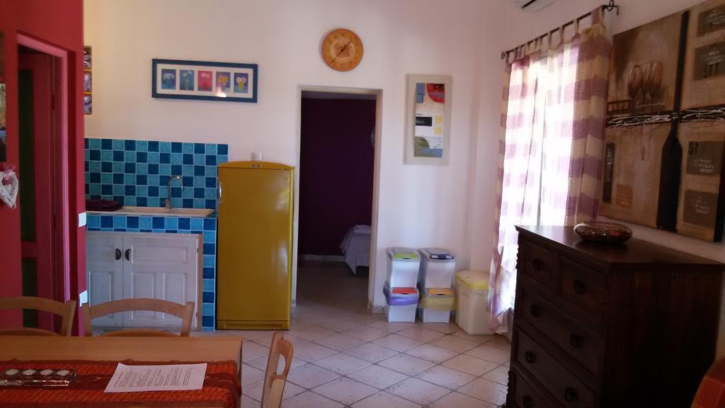 Soleesale Appartamenti E Camere Per Vacanza Pula Rum bild